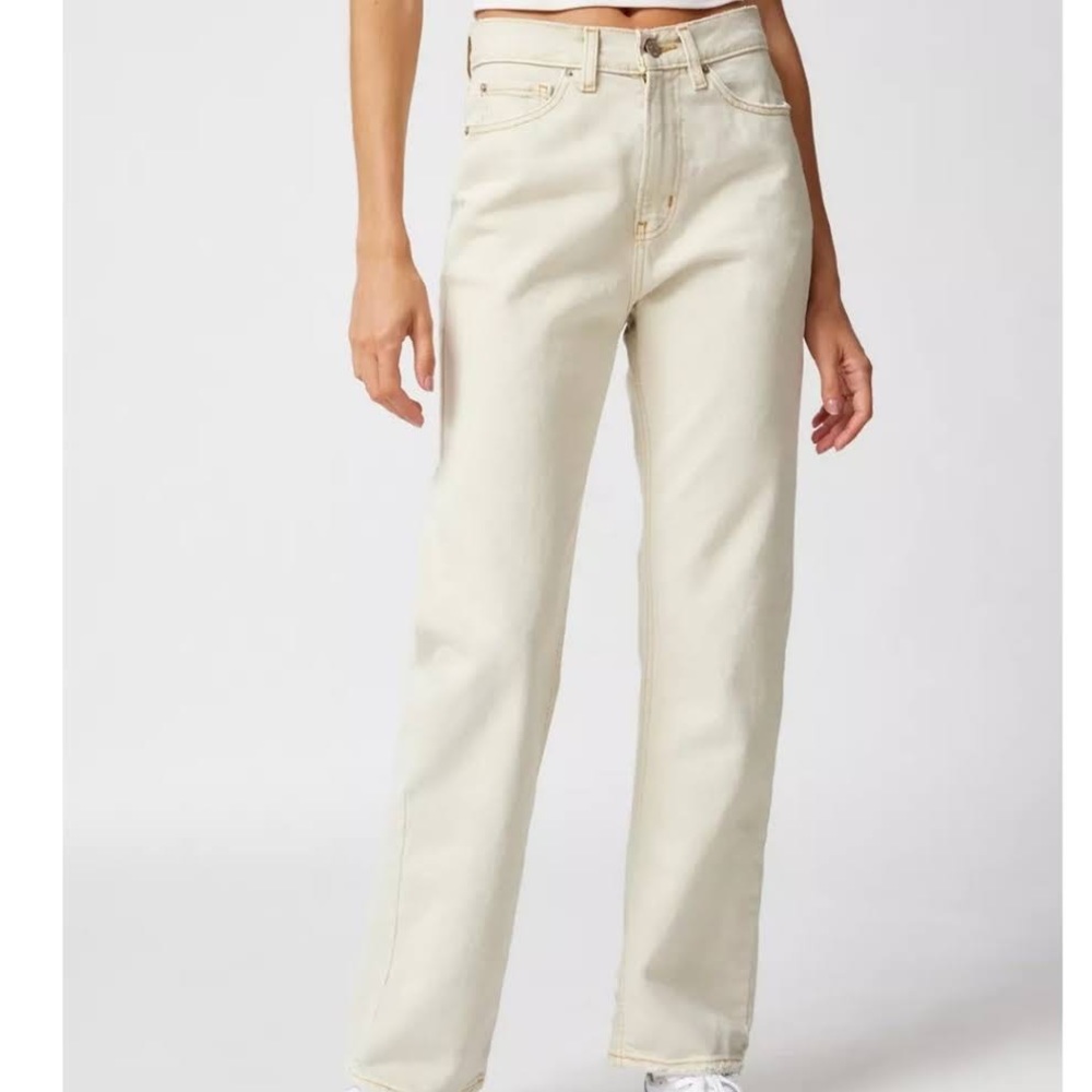 Bdg white jeans
